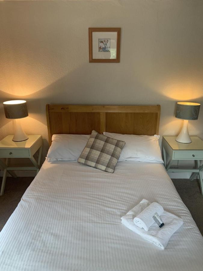 The Halfway House Pub And Kitchen Bed & Breakfast Saint Germans Bagian luar foto
